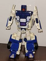 Robot mode front view of Breakdown figure