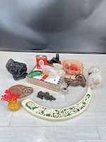 Overall lot showing all items grouped