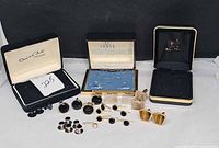 Overview of all cufflinks, studs and boxes