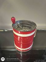 Top view showing crank mechanism and interior mesh