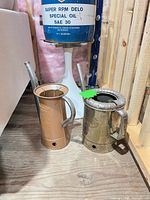 Group shot showing Huffman, Wingspout pitchers and Super RPM Delo drum