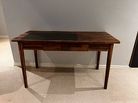 Full view of desk front and legs