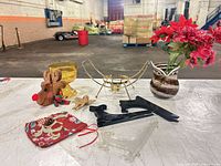 All items in lot on table