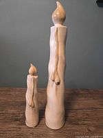 Front view of both ceramic candles