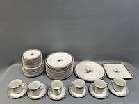 Overview of all dinnerware pieces
