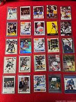 All 25 Wayne Gretzky cards laid out in five-by-five grid