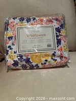 Front of sealed package showing Palisades Wildflowers Queen sheet set label
