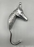 Full view of giraffe wall hook front profile