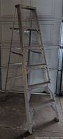Full view of 6 ft aluminum step ladder in open position