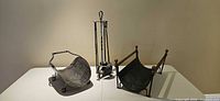 Full lot showing tool stand with four tools and two carriers