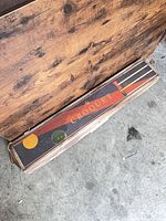 closed box with CROQUET branding visible