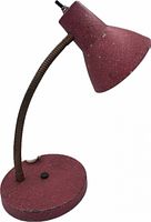 Side view showing full lamp profile, gooseneck, shade and base