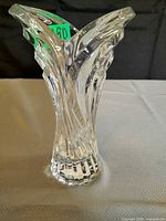 Full view of clear crystal Mikasa vase front profile