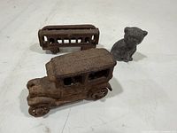 Overview of all three cast iron pieces