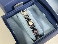 Bracelet in original Dolan Bullock presentation box