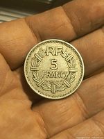 Reverse of 1947 French 5 francs coin