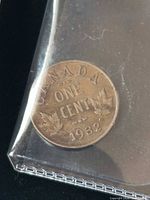 Reverse of 1932 Canada 1 cent showing denomination and date