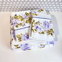 Complete folded sheet set showing floral pattern