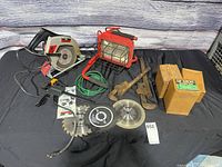 Overall lot layout displaying all tools and accessories