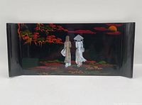 Full view of lacquer tray front face