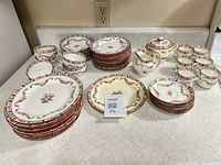 Full set laid out showing counts and pattern