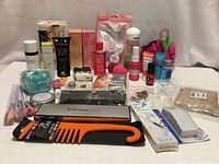 Full lot overview showing all beauty items