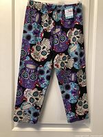 Front view of leggings showing print and length