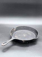 Full view of Griswold cast iron skillet