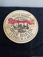 Top view of Petite Maison cardboard lid cover