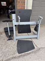 Entire workstation with frame, desktop panel, seat, footrest board, mat and accessories