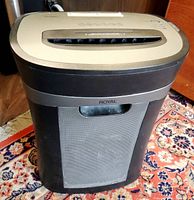 Front view of Royal LR14MX shredder closed