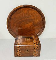 Front view of both tray and jewellery box together