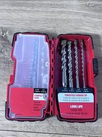 Case closed and open view showing internal bit arrangement