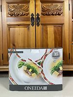 Front of Oneida Holiday Sago Palm box