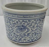 Full view of blue and white porcelain planter