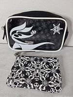 Front view of both bags showing designs and sizes