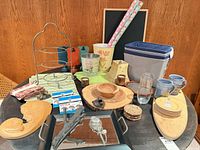 Overview of all items on round table