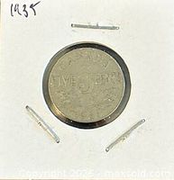 Reverse of 1935 Canadian 5-cent coin in 2×2 holder