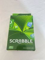 Front of Scrabble Classic bilingual box