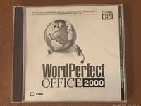Front of sealed Corel WordPerfect Office 2000 CD jewel case