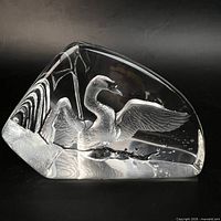 Front view of clear lead crystal swan sculpture