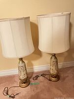 full view of both lamps with shades