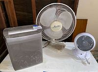Shredder, Aurora fan, small fan grouped on table