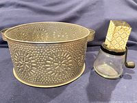 Overall view of strainer and nut grinder