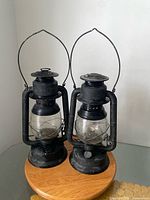 Front view of both Beacon lanterns on stand