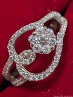 Front view showing CZ cluster and swirl halo