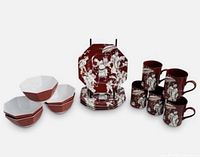 Full set: 4 plates, 5 bowls, 5 mugs arranged