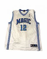 Front of white Orlando Magic Dwight Howard #12 Reebok jersey