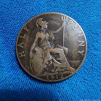 Reverse side showing seated Britannia and date 1912
