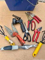 All tools arranged with bucket for overview